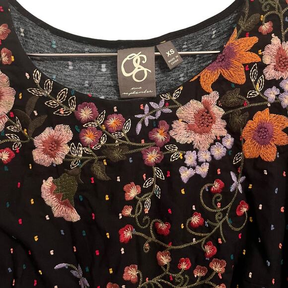 Anthropologie One September Black Embroidered Peasant 3/4 Sleeve Top XS - Picture 3 of 6